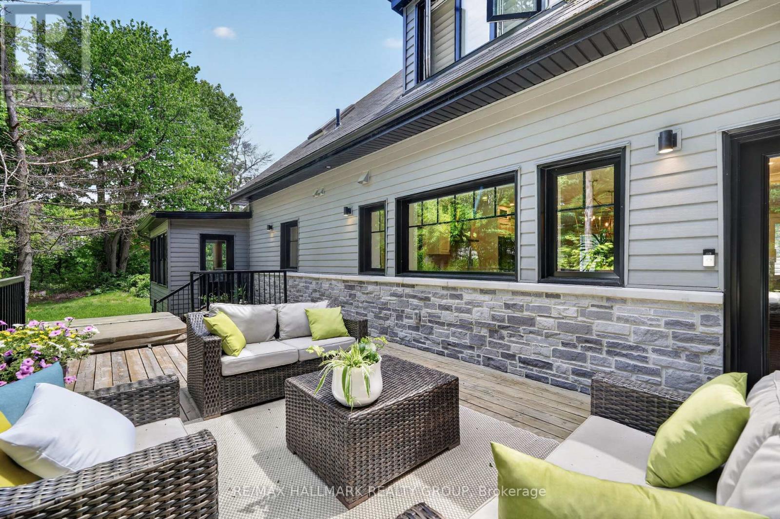 22 CEDAR ROAD - 41