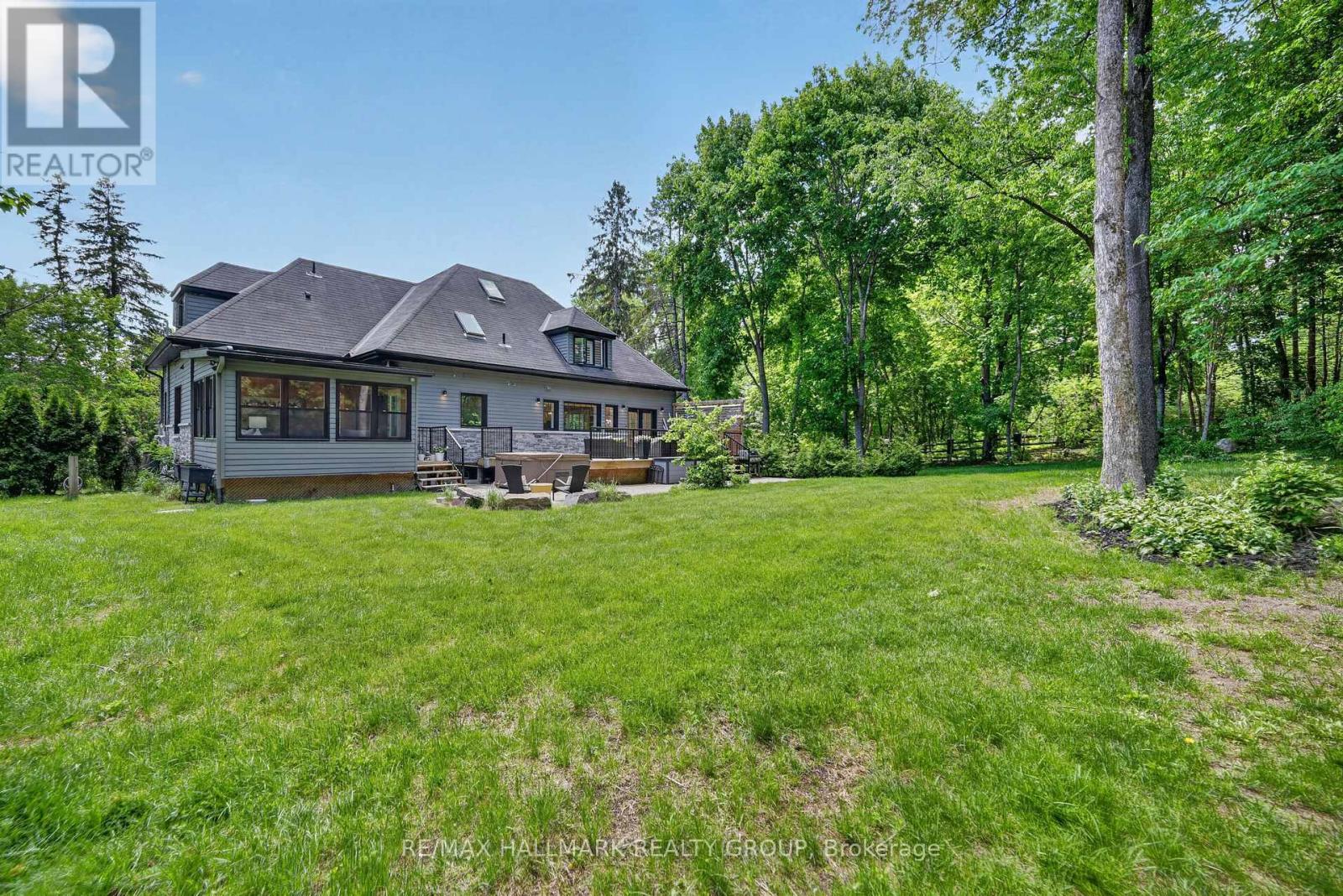 22 CEDAR ROAD - 44