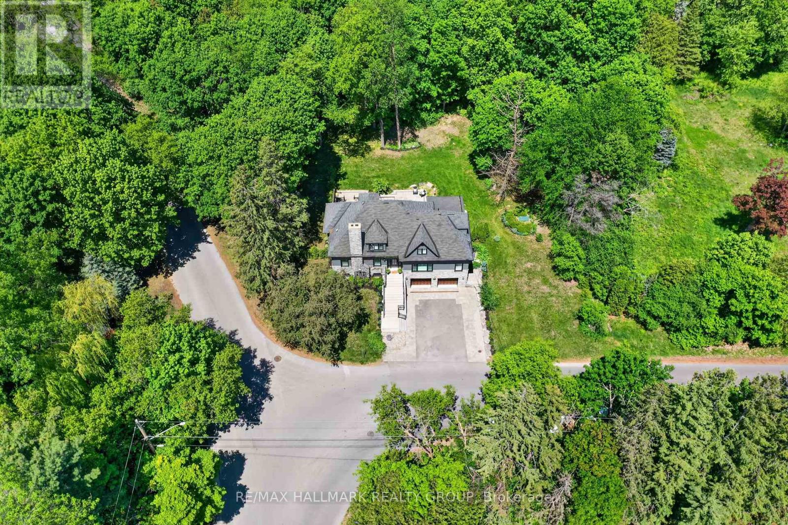22 CEDAR ROAD - 45