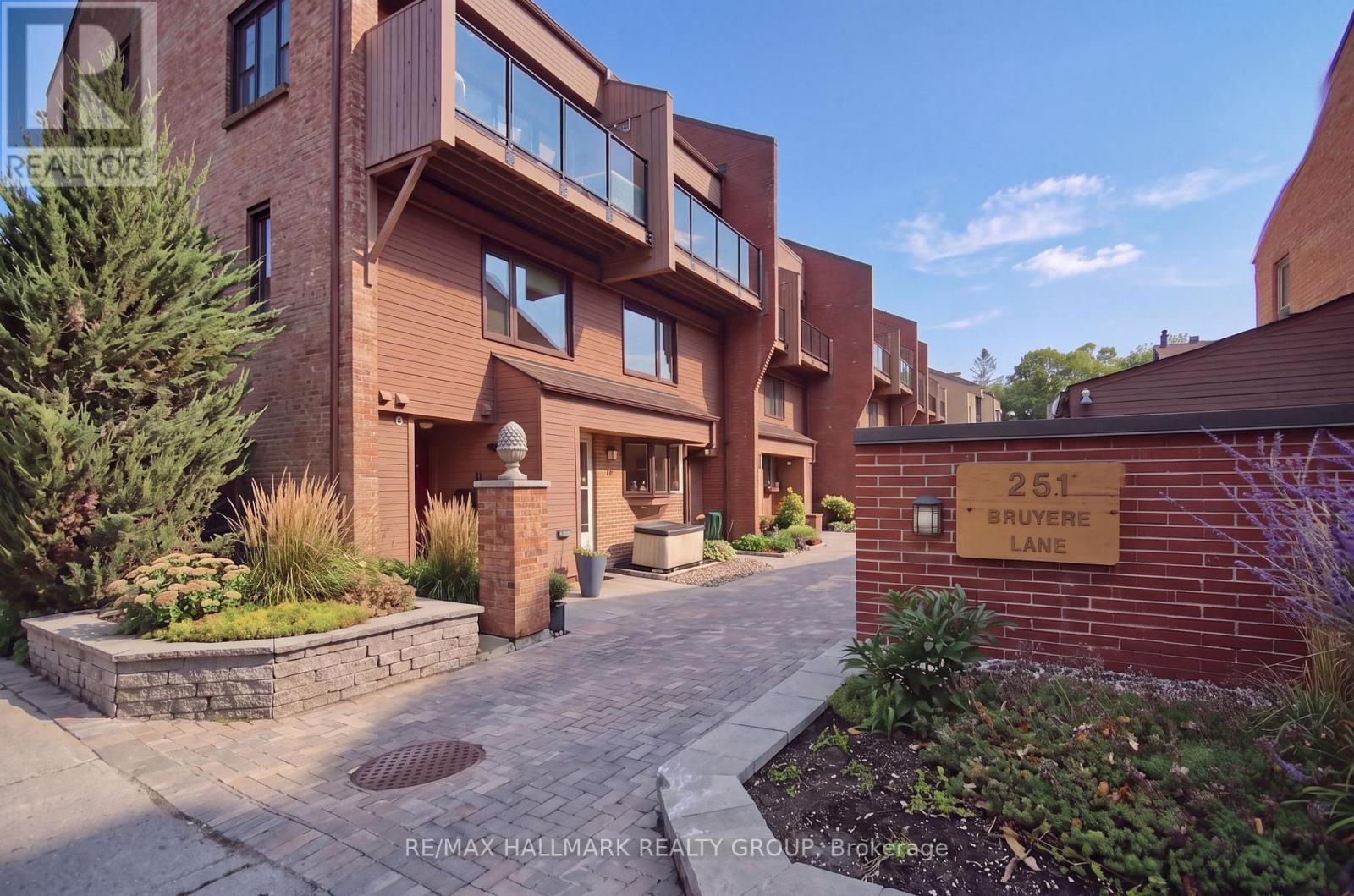 #12 251 BRUYERE STREET - 1