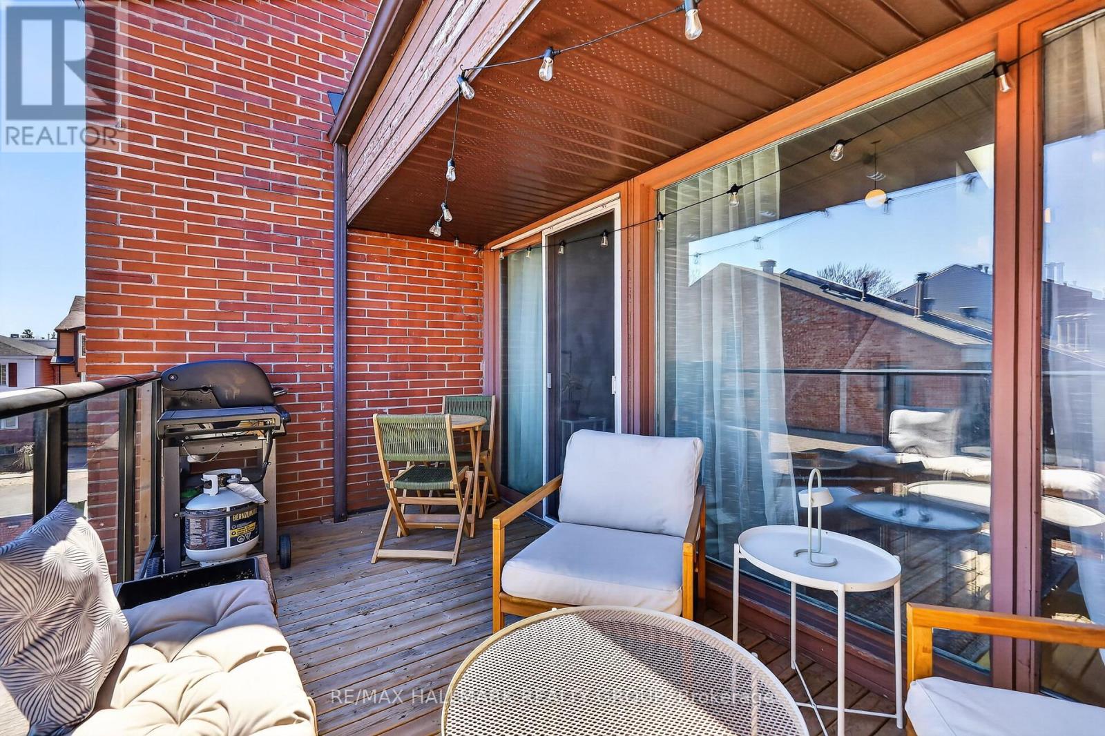 #12 251 BRUYERE STREET - 38