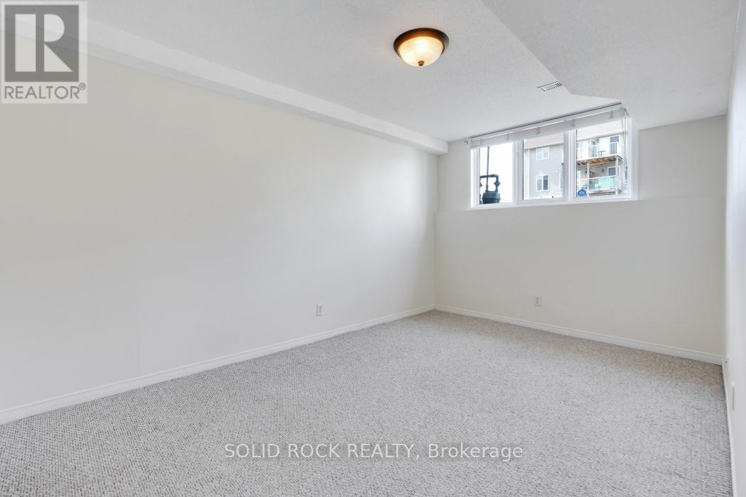 #13 1701 BLOHM DRIVE - 21