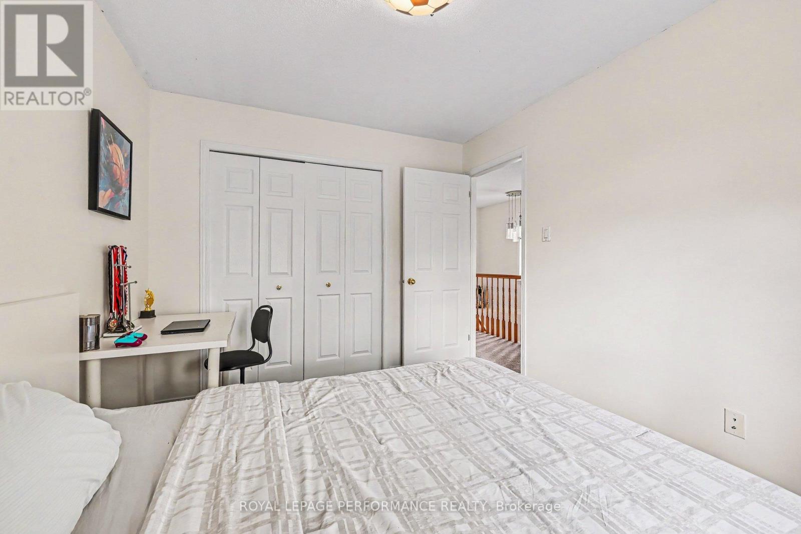 2052 BERGAMOT CIRCLE - 23