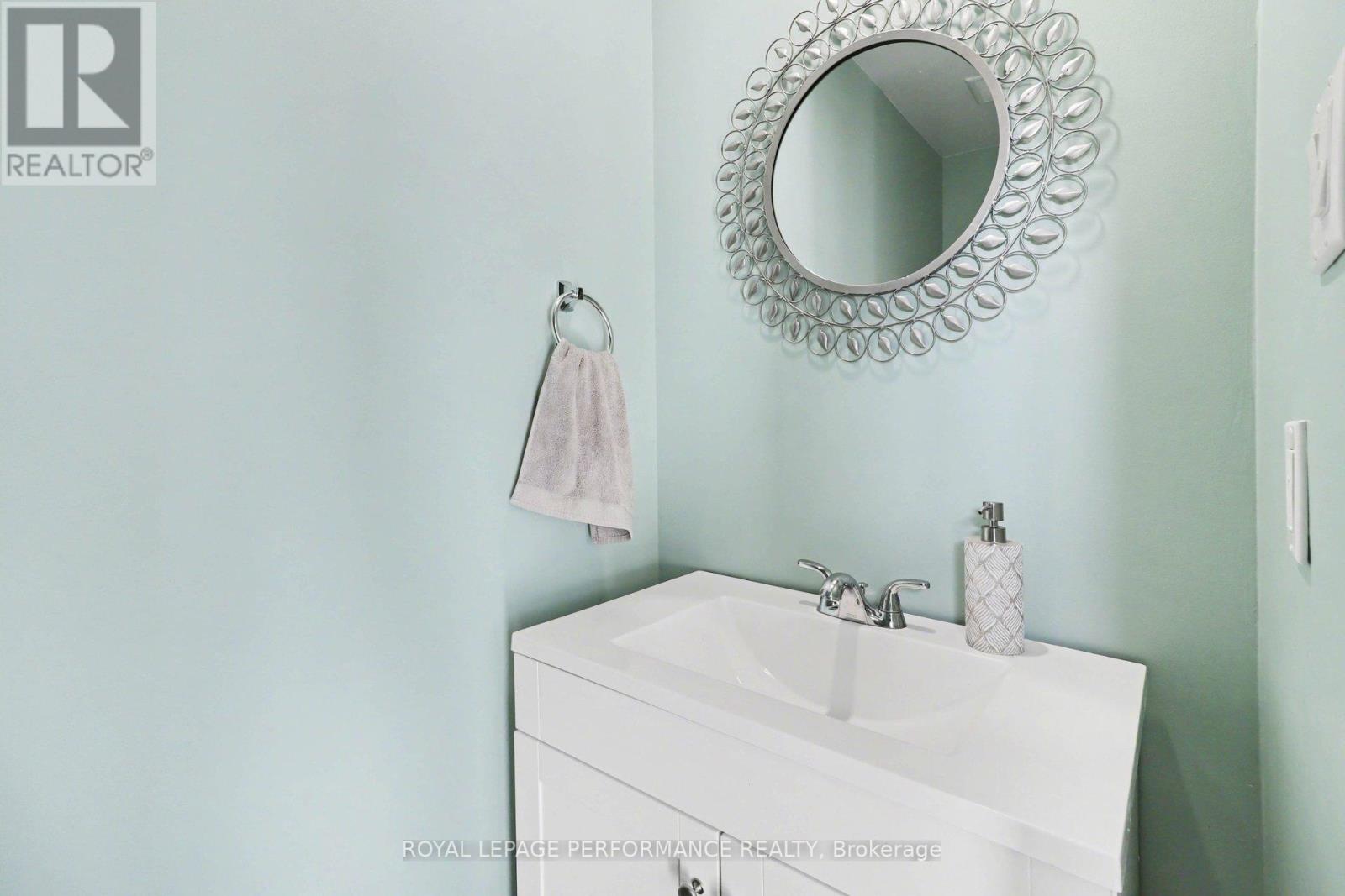 #307 1441 PALMERSTON DRIVE - 13