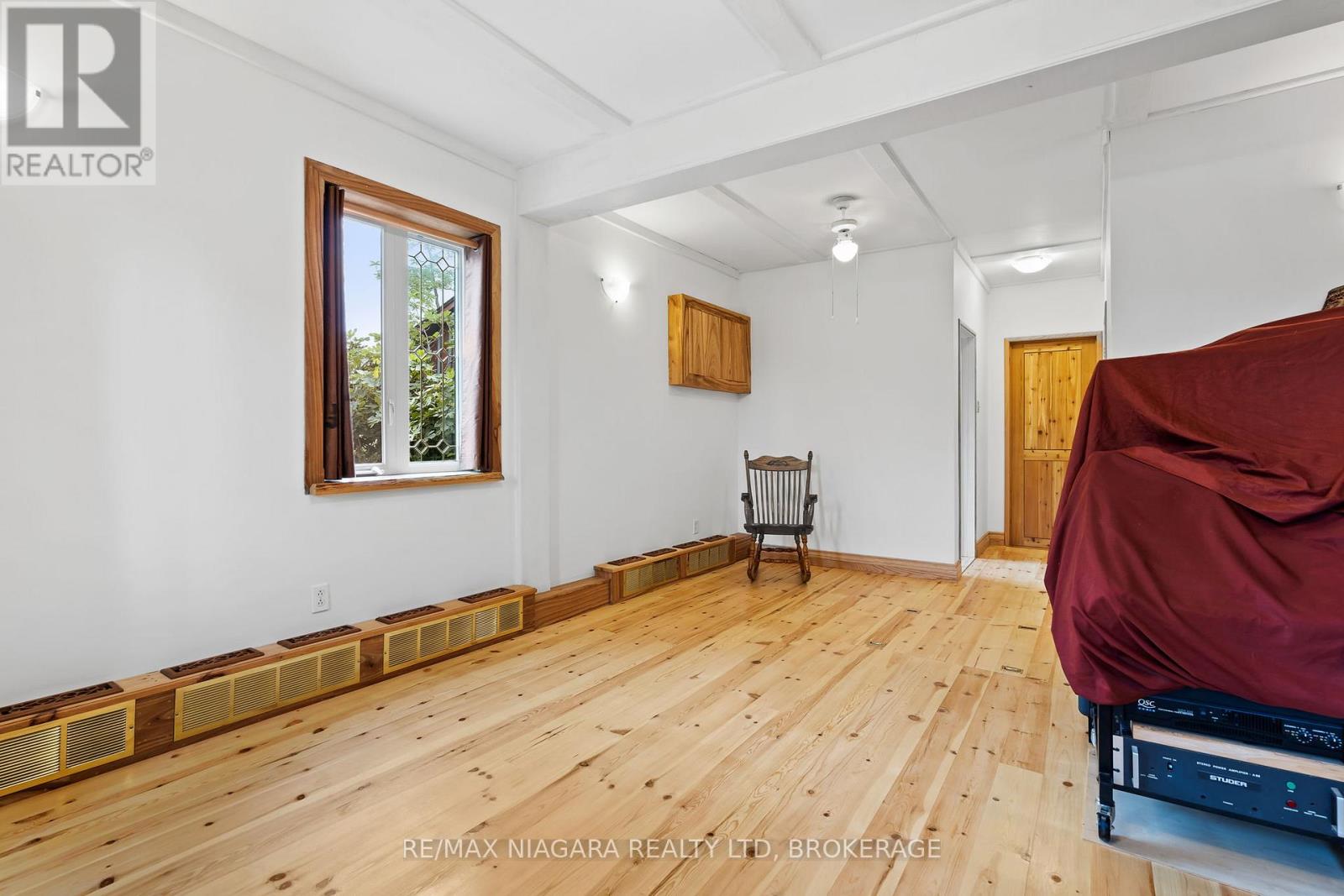 63023 PERRY ROAD - 17