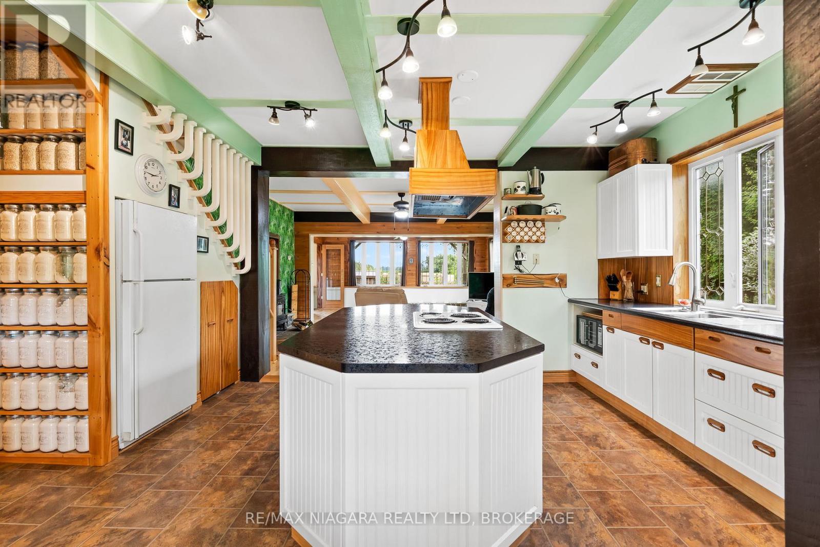 63023 PERRY ROAD - 20