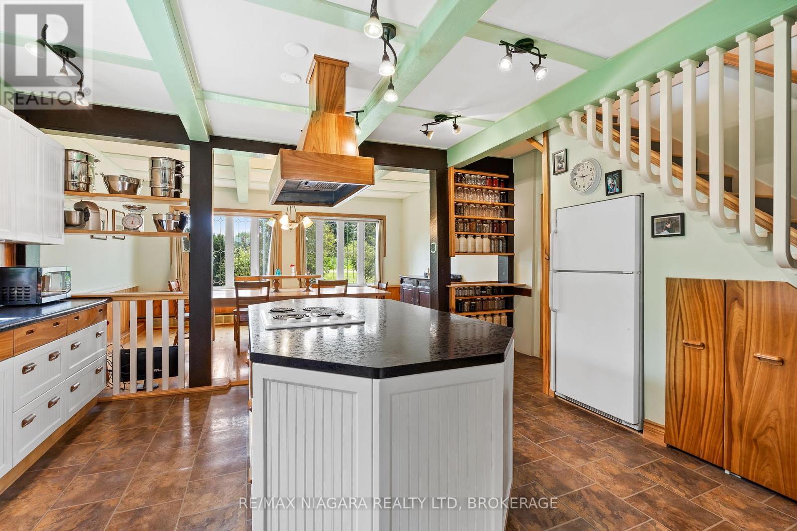 63023 PERRY ROAD - 22