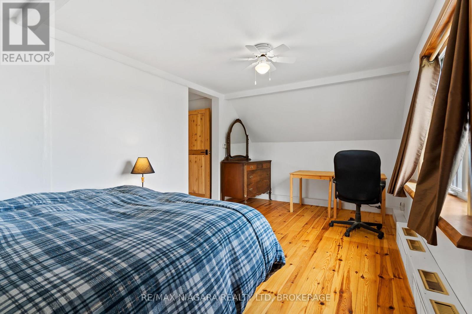 63023 PERRY ROAD - 39
