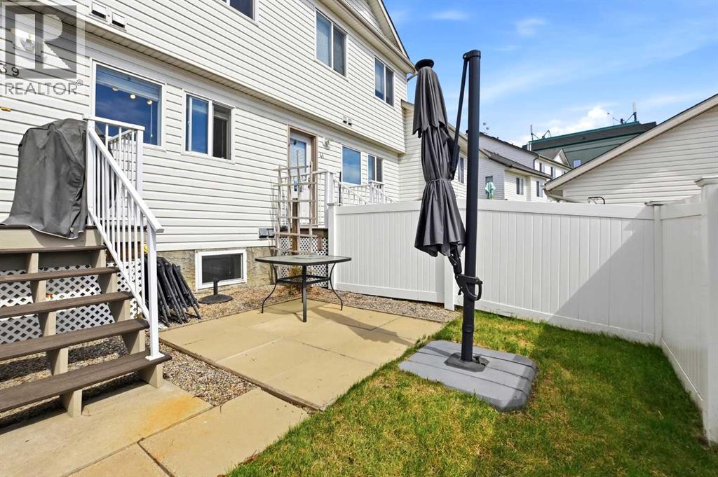 #39 33 Donlevy Avenue - 40