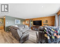 119 Gaffney Lake Lane, Bancroft, ON K0L1C0 Photo 10