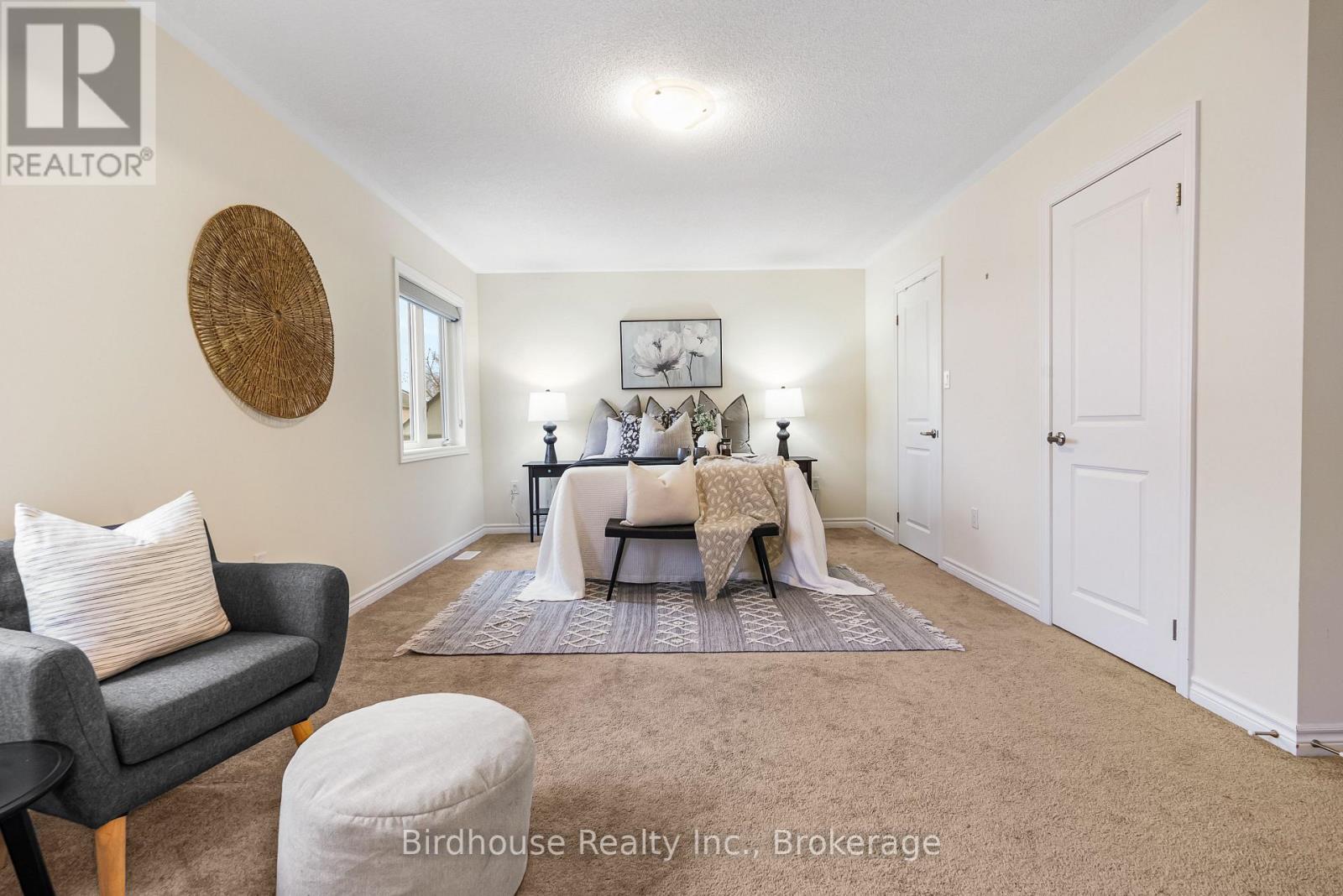 53 HANCOCK CRESCENT - 30