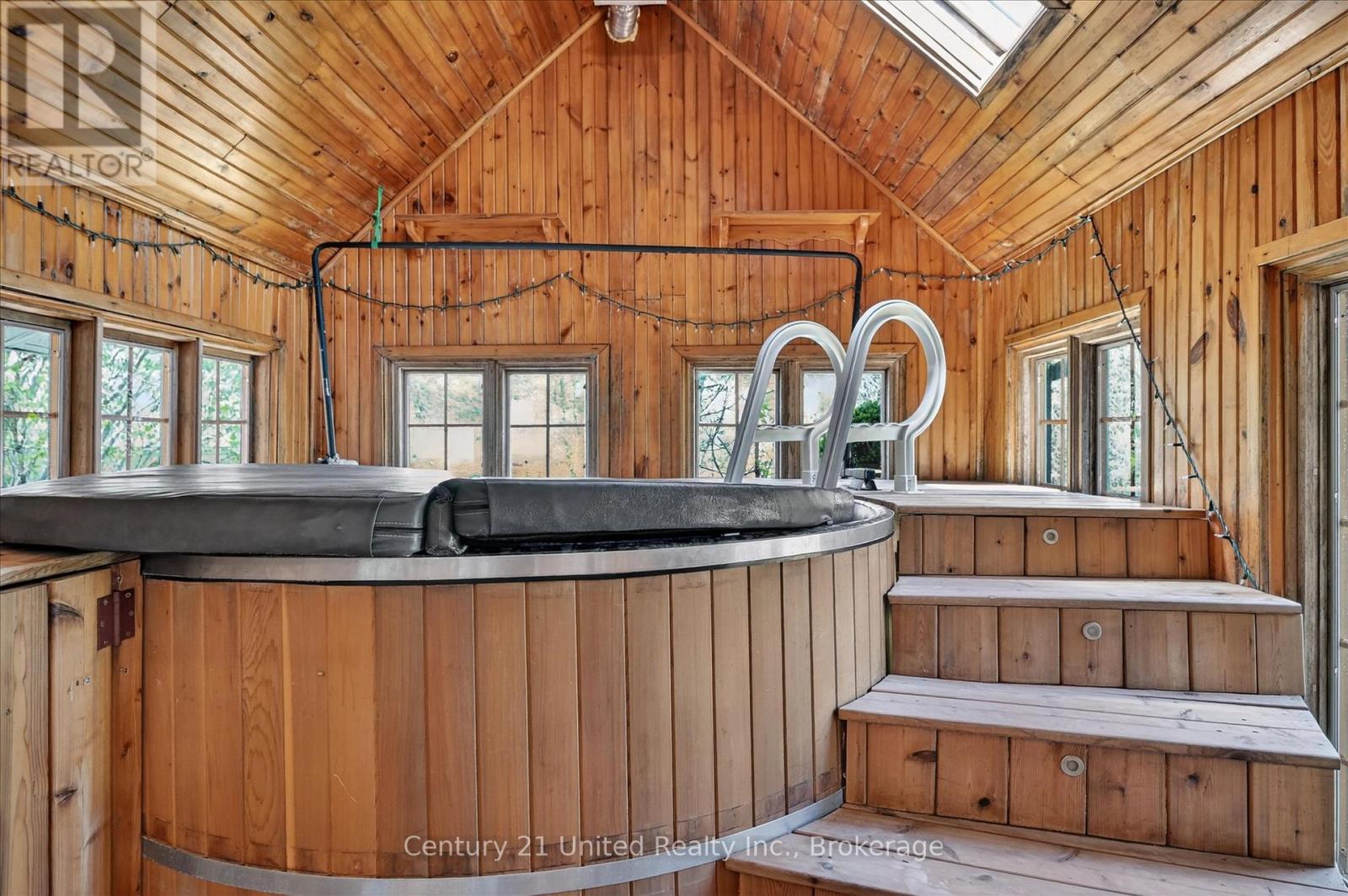 354 MARBLE POINT ROAD - 12