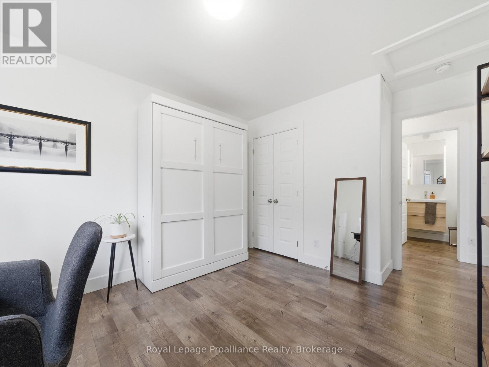 22 KEMPTON AVENUE - 30