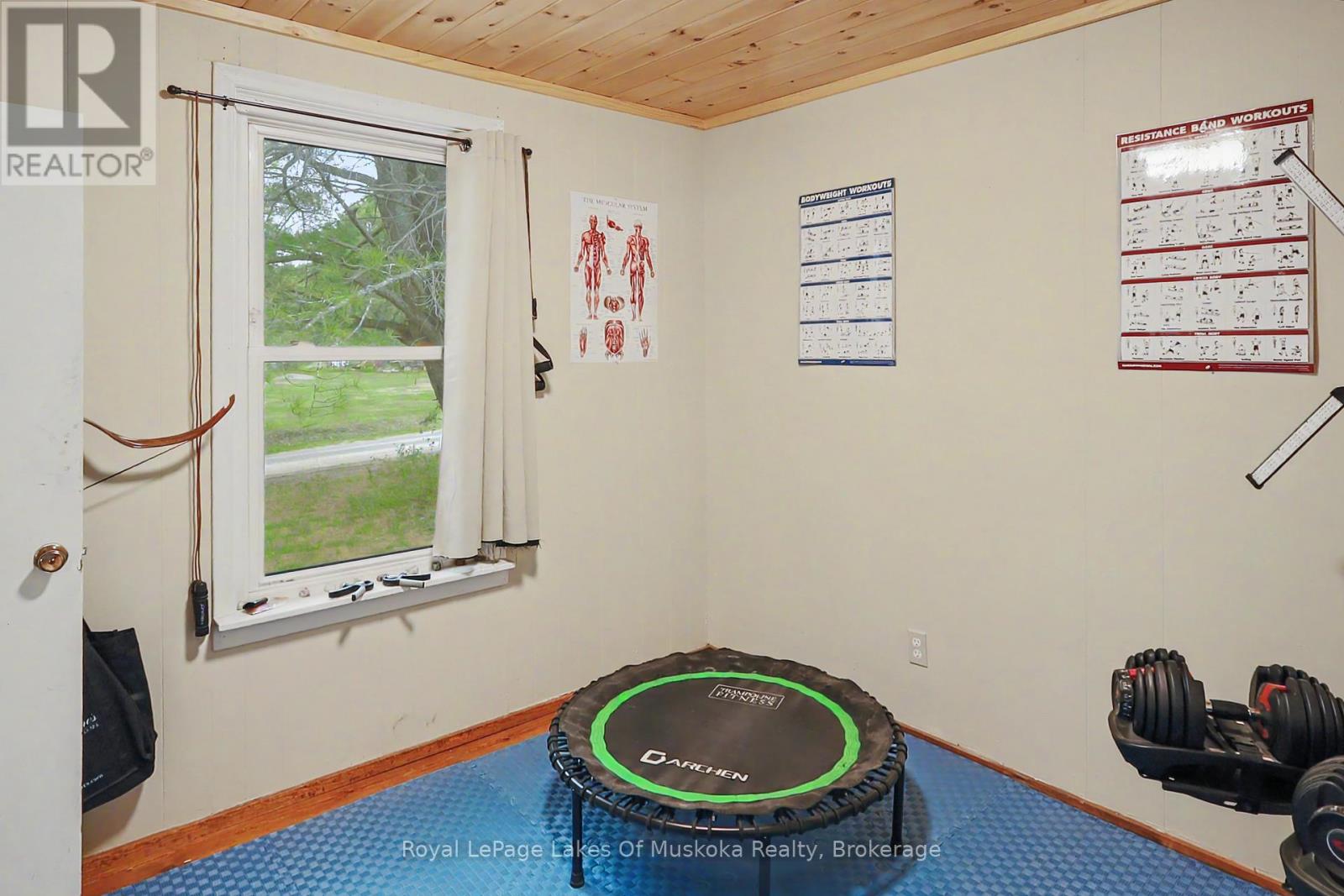 1003 KELLY ROAD - 15