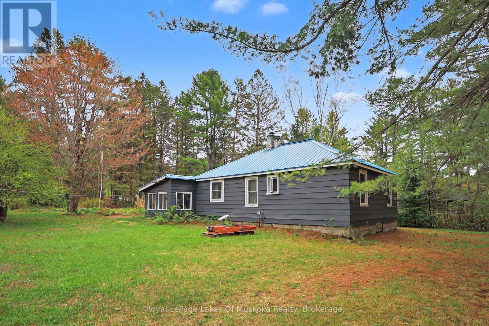 1003 KELLY ROAD - Image 2