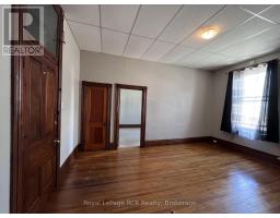 105 Garafraxa Street S, West Grey, ON N0G1R0 Photo 10
