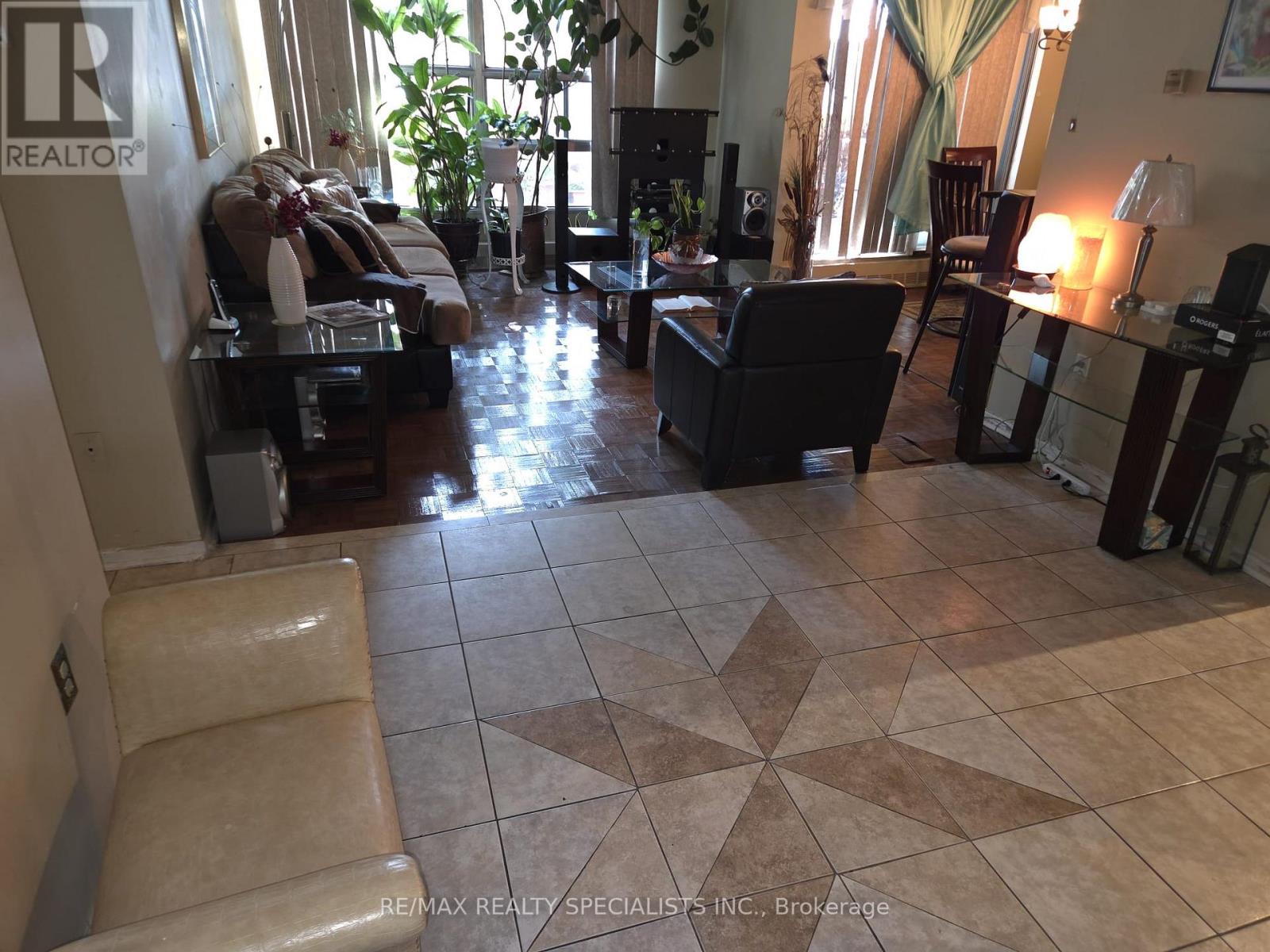 #103 1705 MCCOWAN ROAD - 10