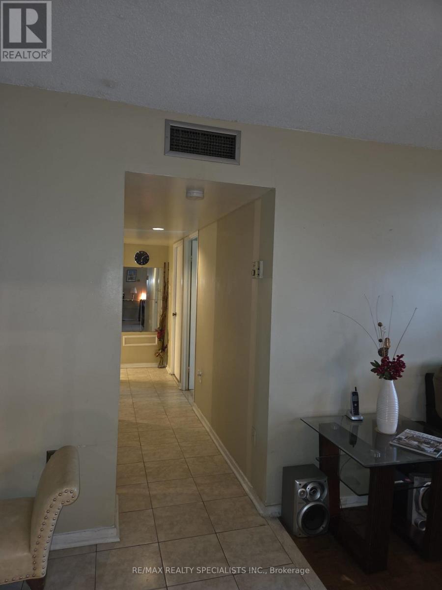 #103 1705 MCCOWAN ROAD - 4