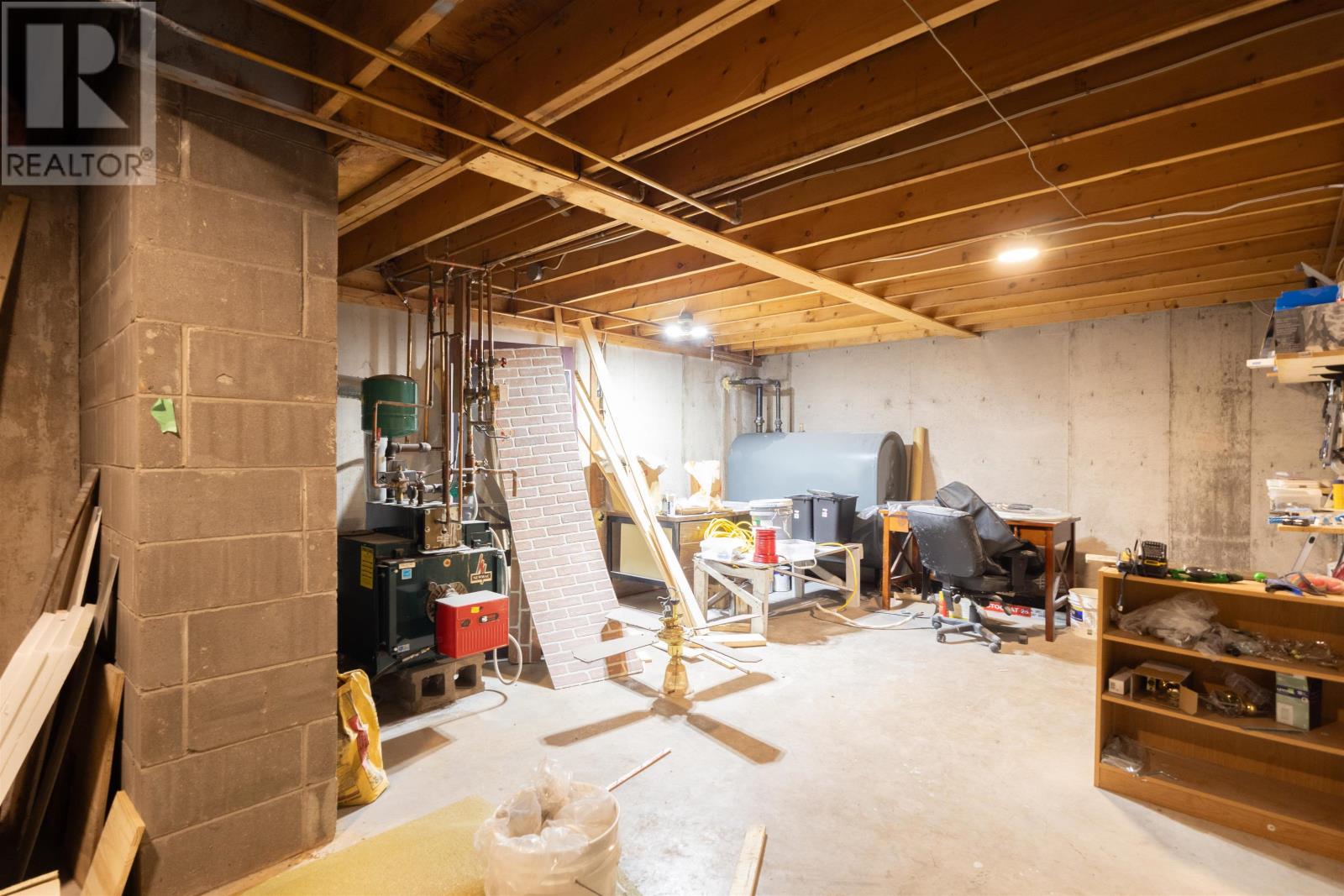 Thumbnail 37