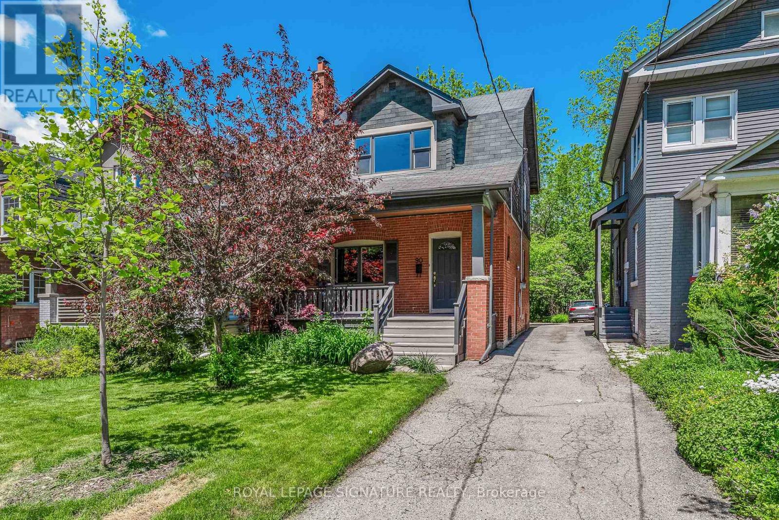 Listing photo of 90 ROSELAWN AVENUE