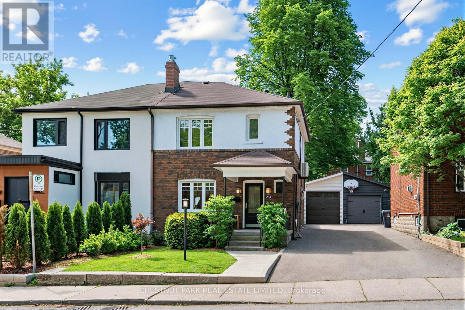 29 ELVINA GARDENS - 1