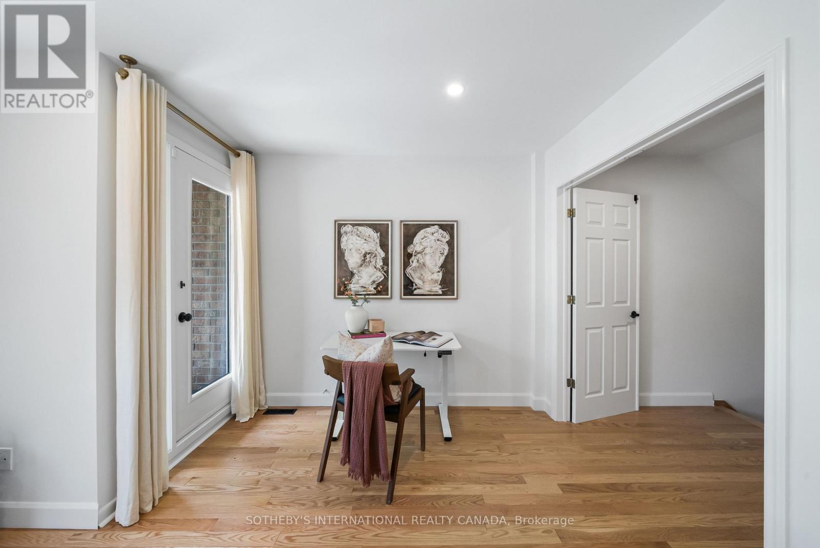 111A ALCORN AVENUE - 19