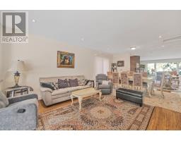 19 Talwood Drive, Toronto, ON M3B2P4 Photo 16
