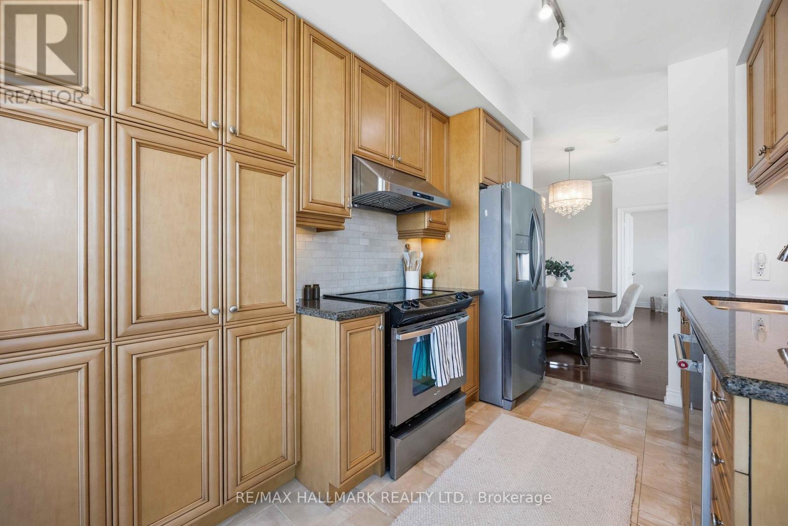 #1807 10 BLOORVIEW PLACE - 16