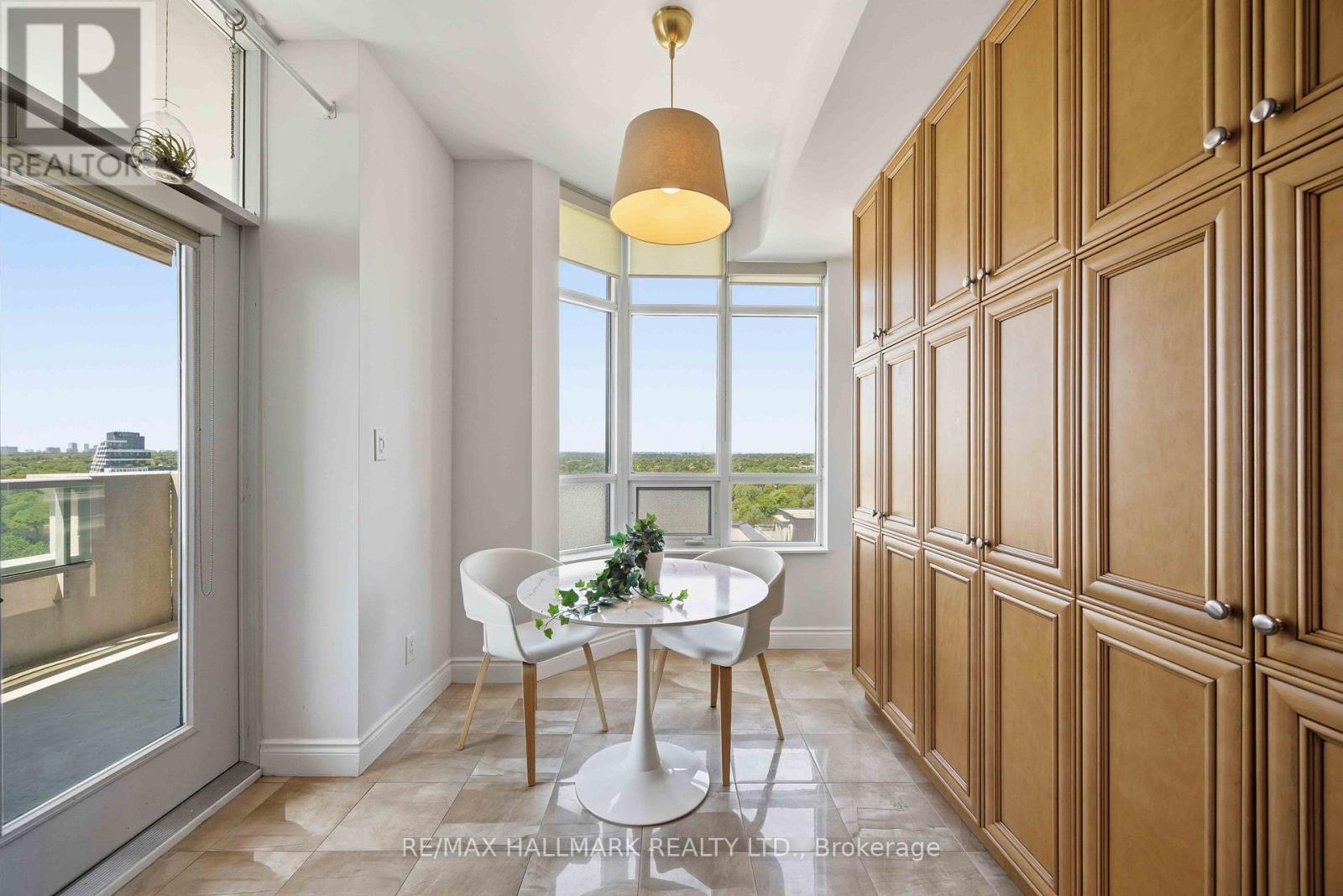 #1807 10 BLOORVIEW PLACE - 19