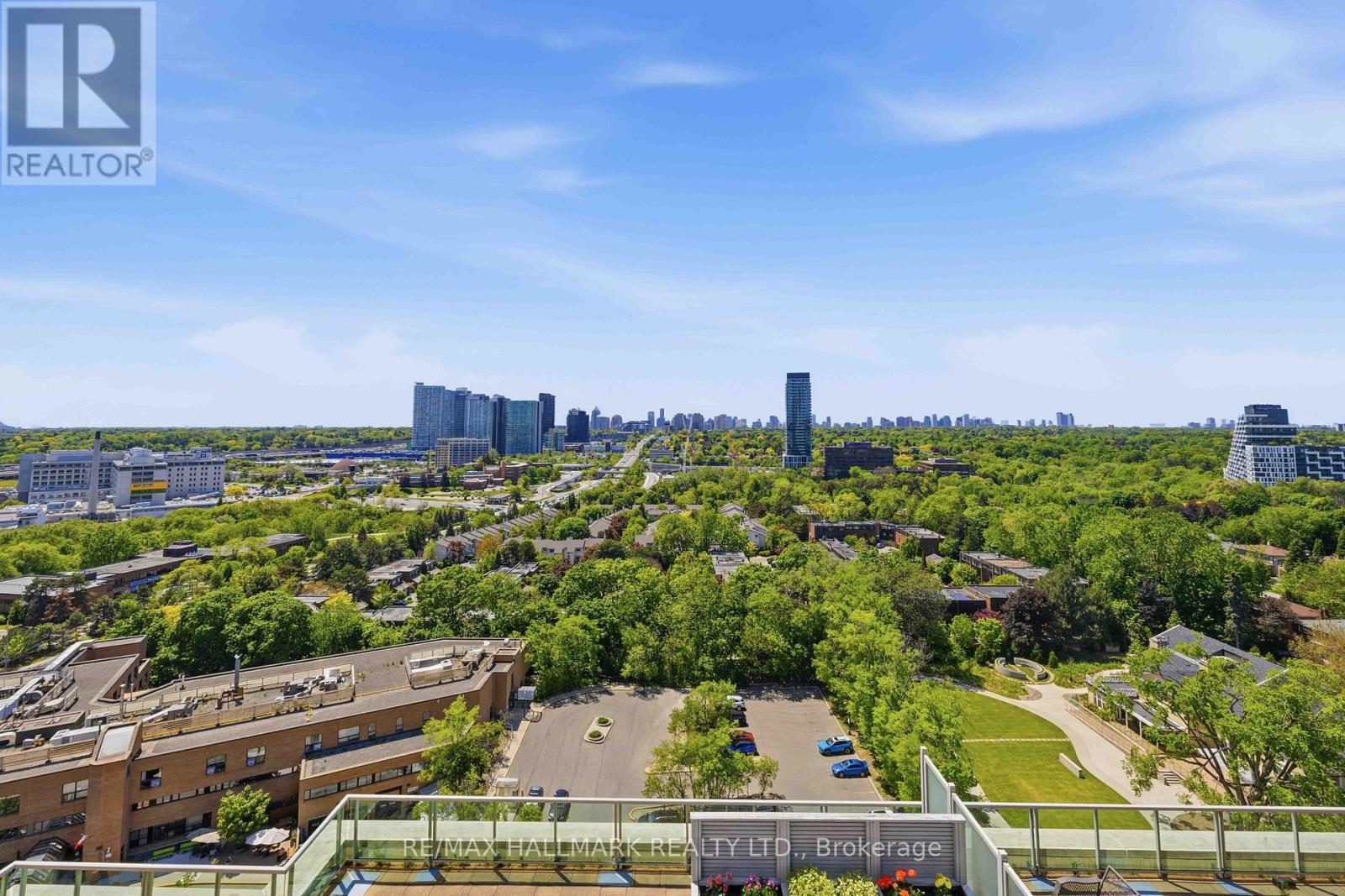 #1807 10 BLOORVIEW PLACE - 30