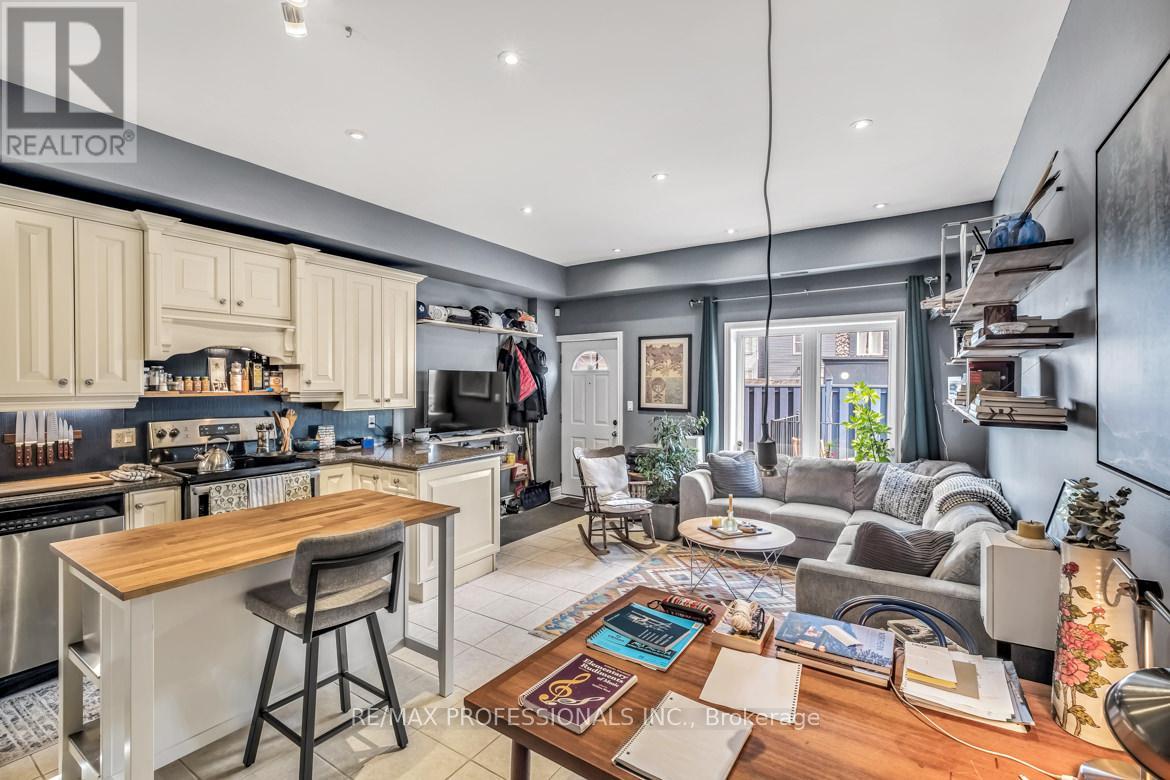 213 MAJOR STREET - 16