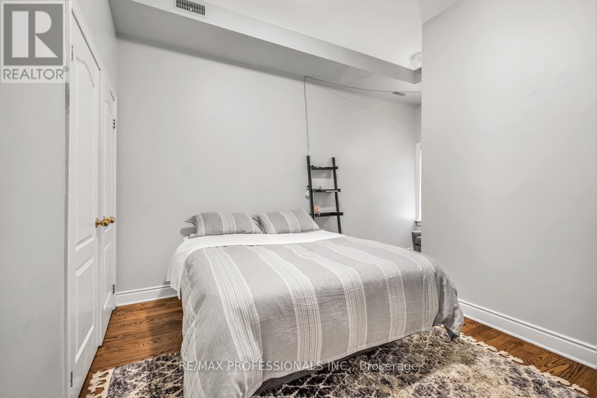 213 MAJOR STREET - 19