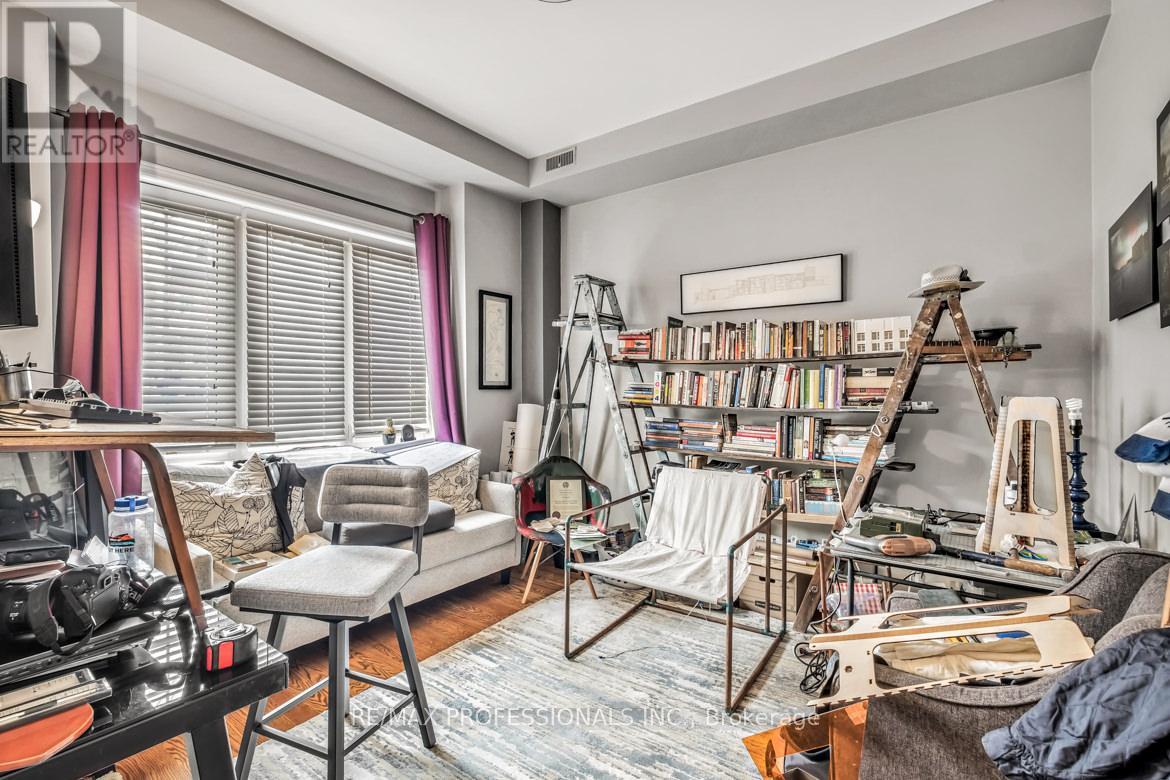 213 MAJOR STREET - 20