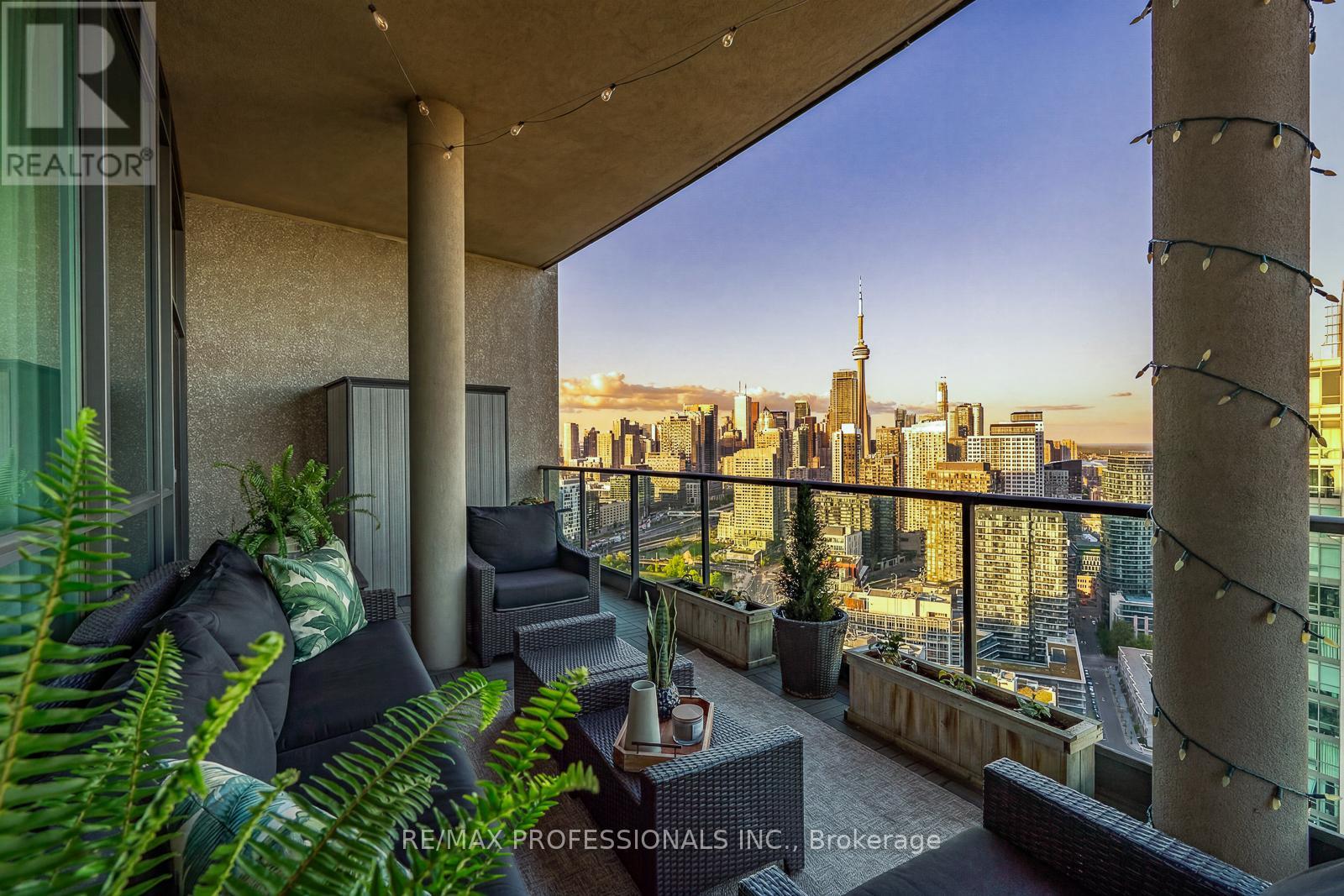 #3804 219 FORT YORK BOULEVARD - 28