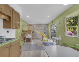 17209 62a Avenue, Surrey, BC V3S6V6 Photo 11