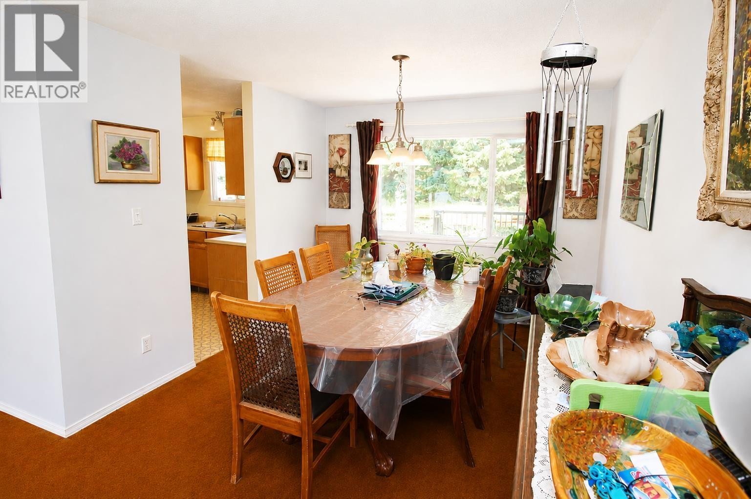 3865 OMINECA CRESCENT - 7