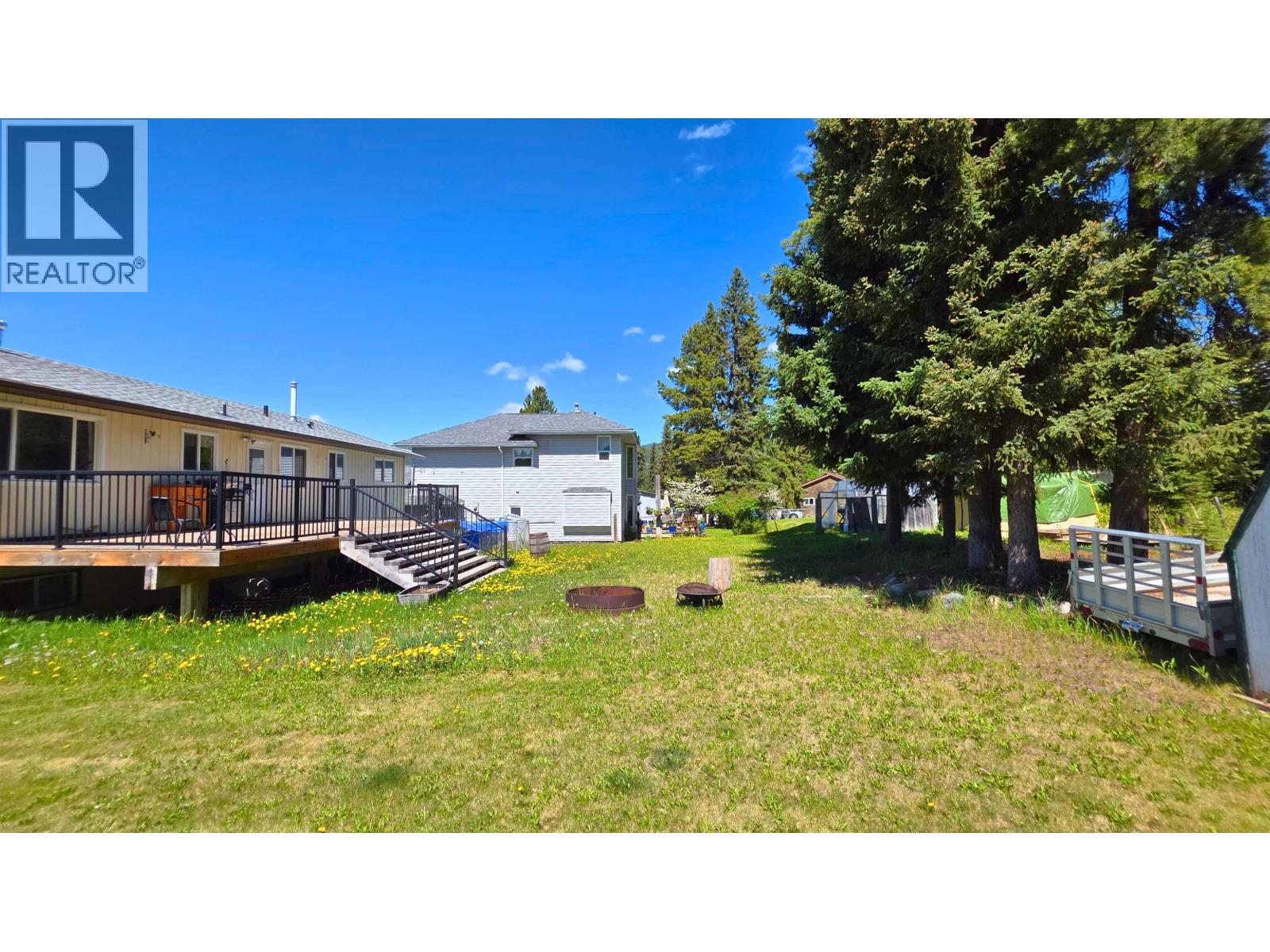 3865 OMINECA CRESCENT - 38