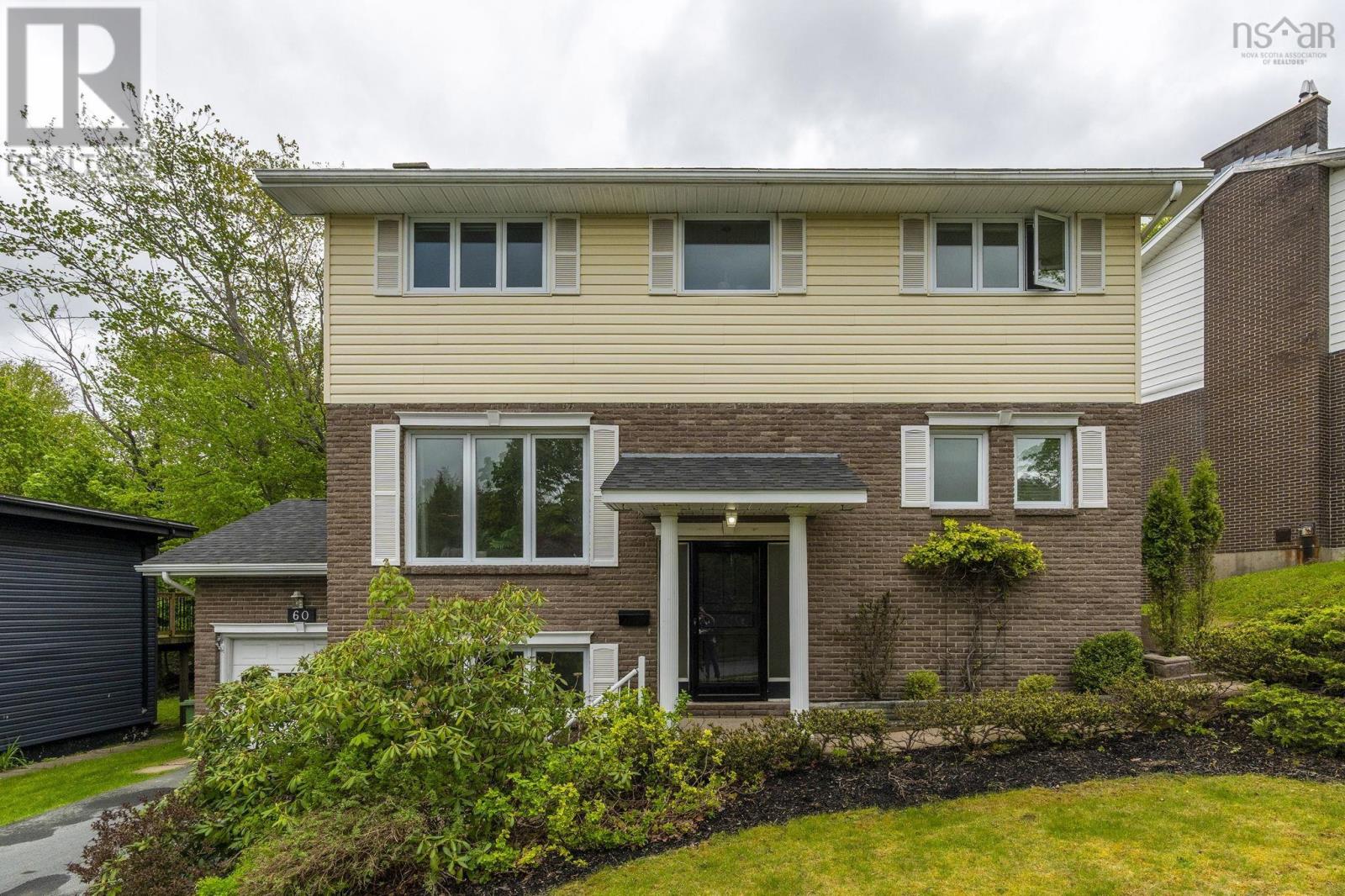 Property photo of 60 Bayview Road