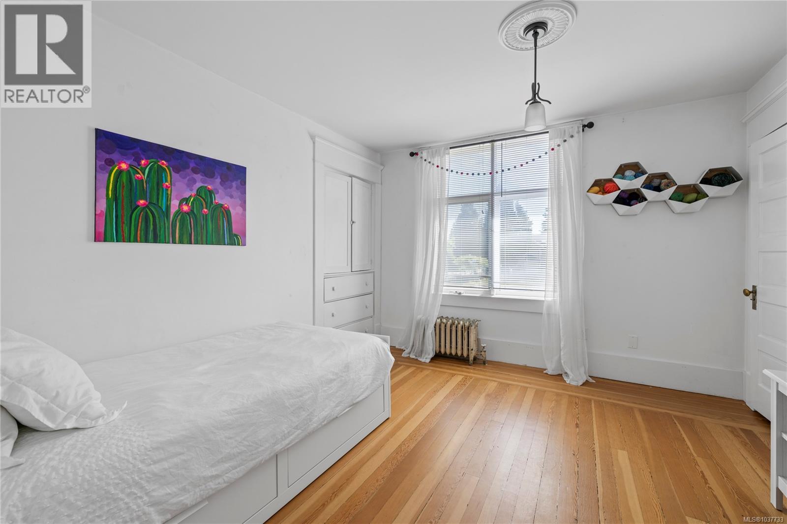 522 Victoria Rd - 30