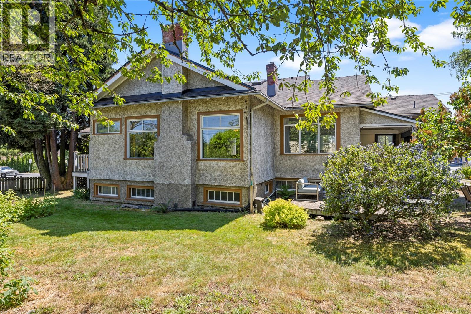 522 Victoria Rd - 67