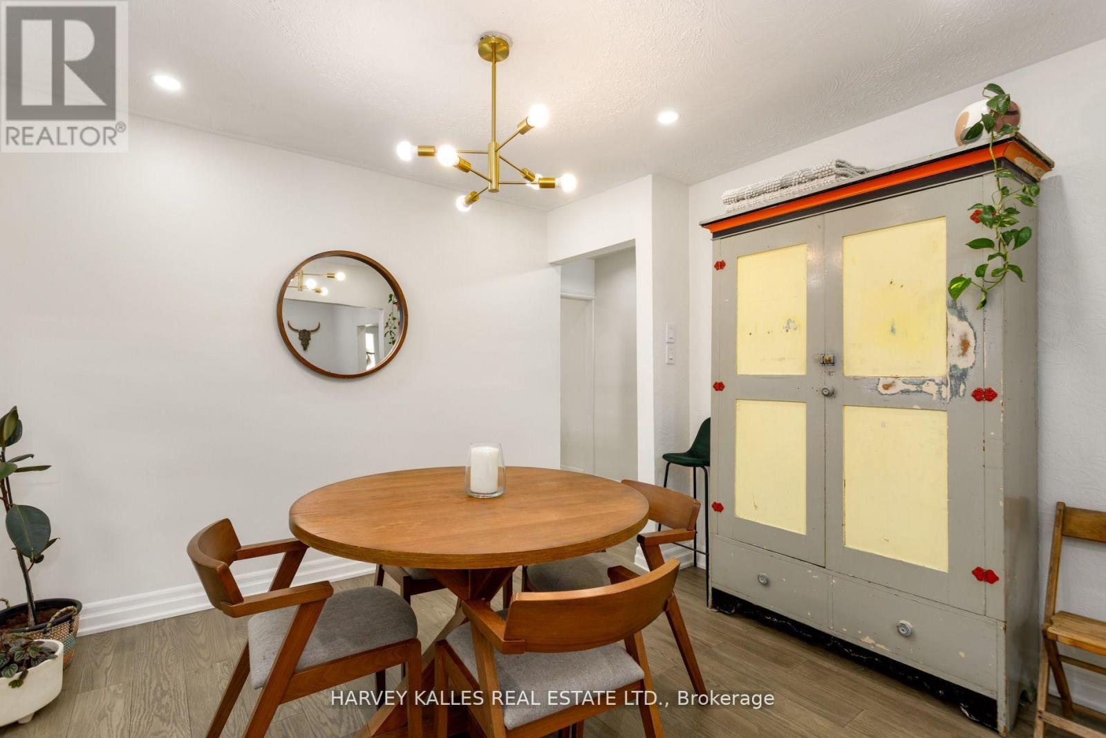 139 KING EDWARD AVENUE - 16