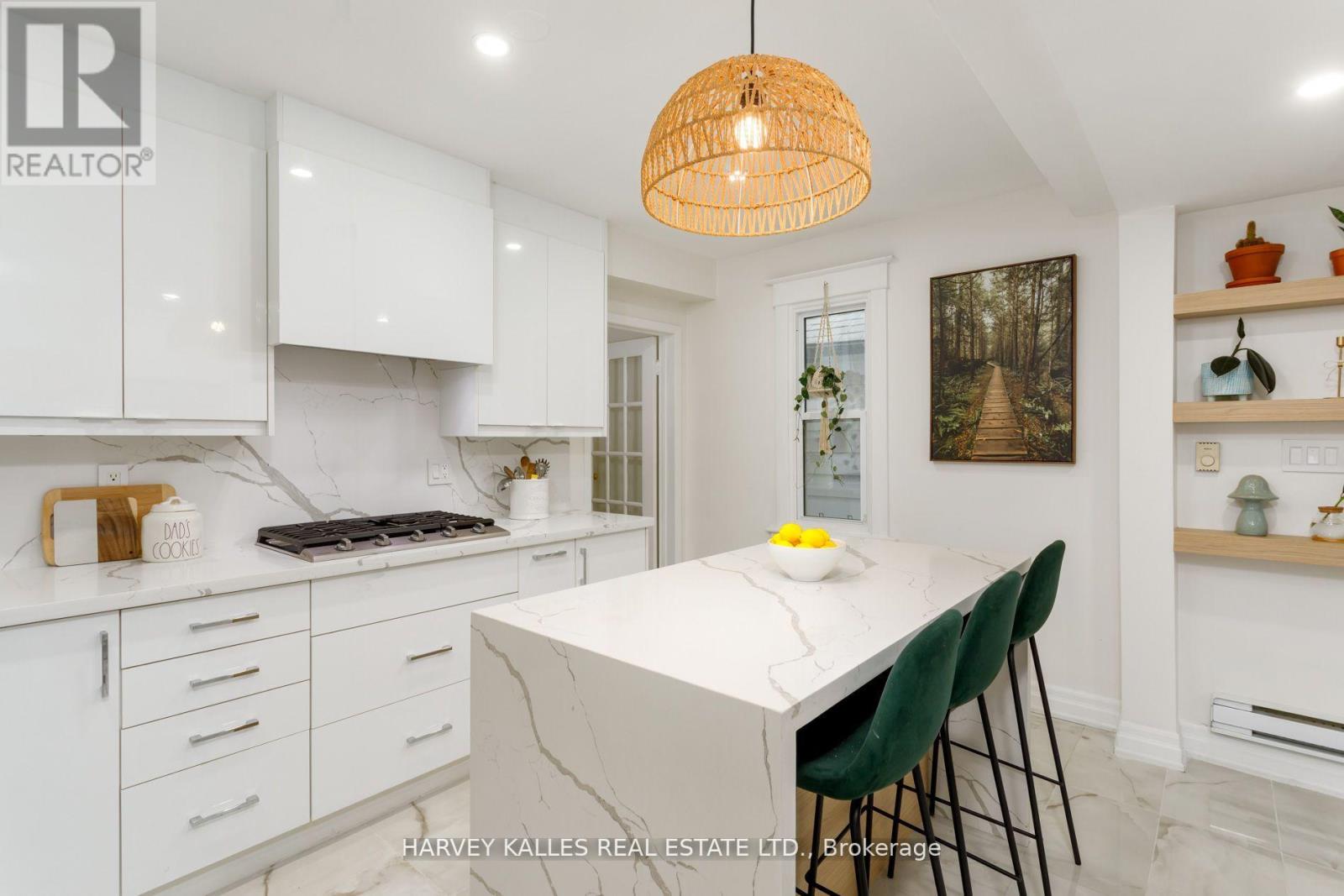 139 KING EDWARD AVENUE - 19