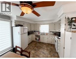 60 Normandie Street, photo 3