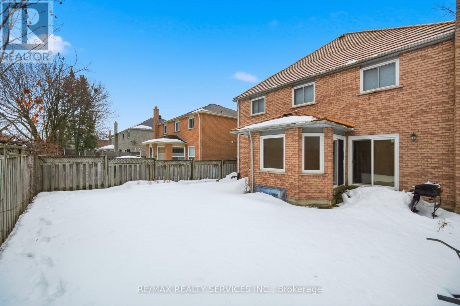 514 GROVE STREET E - 50