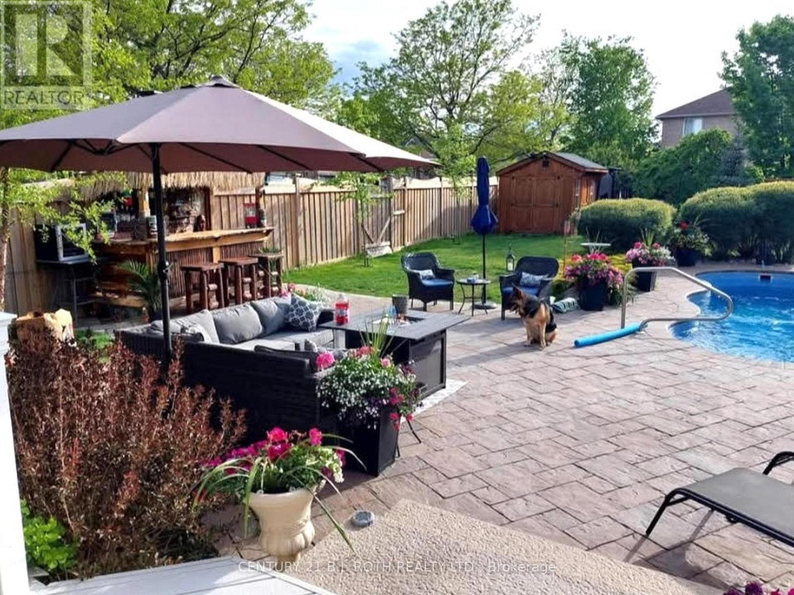 14 ROUND LEAF COURT - 30