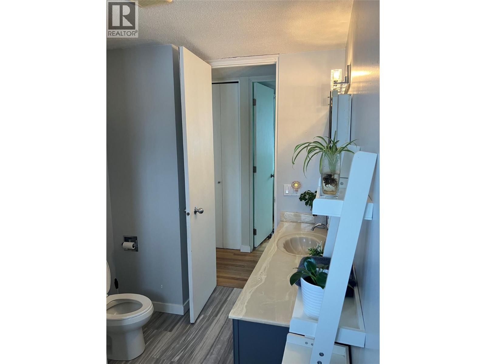 10 Beryl Drive - 27