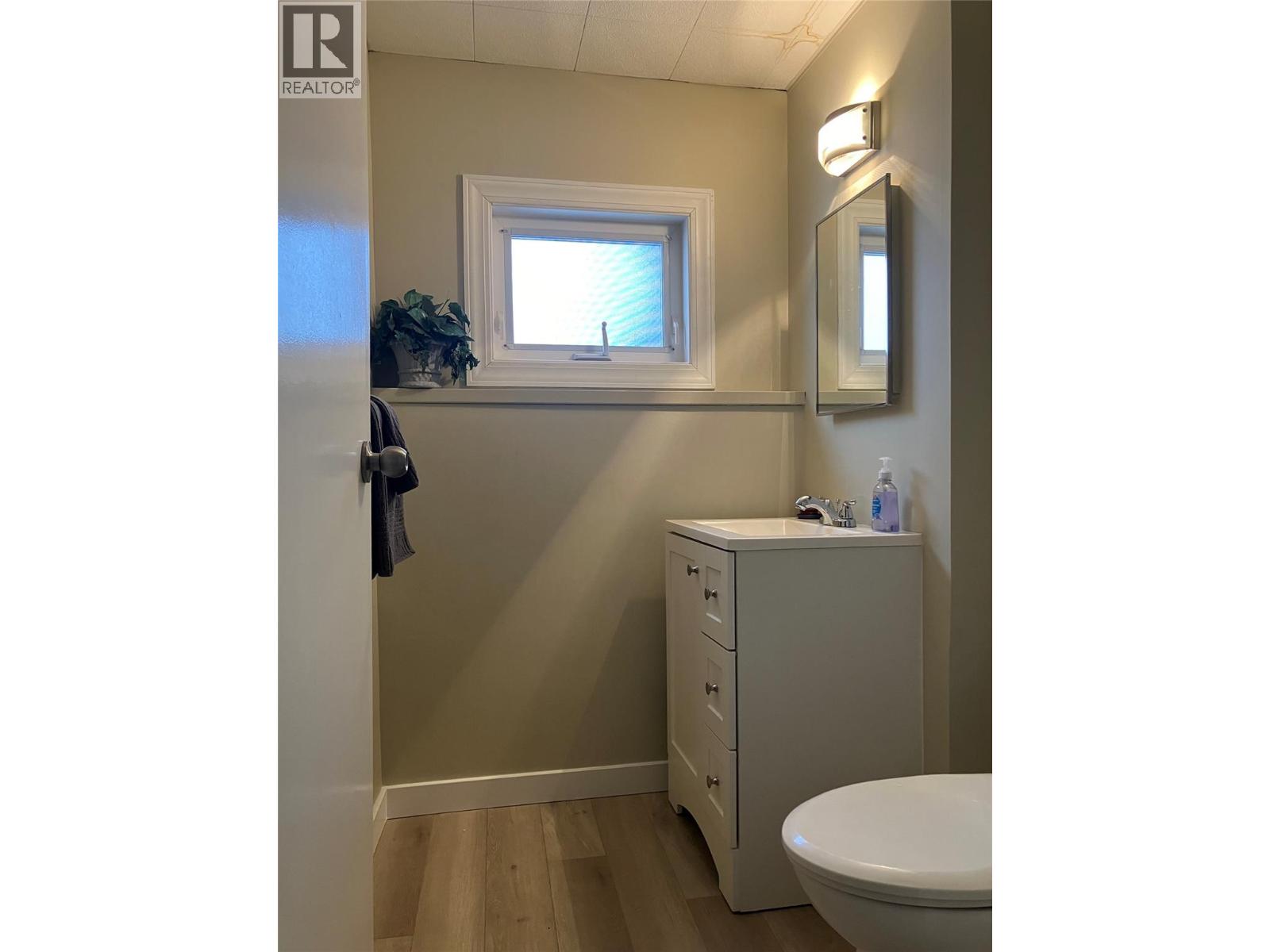 10 Beryl Drive - 43