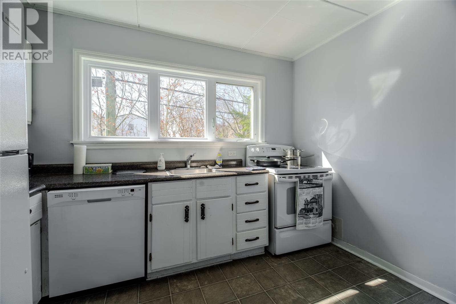 2 Allandale Road - 8