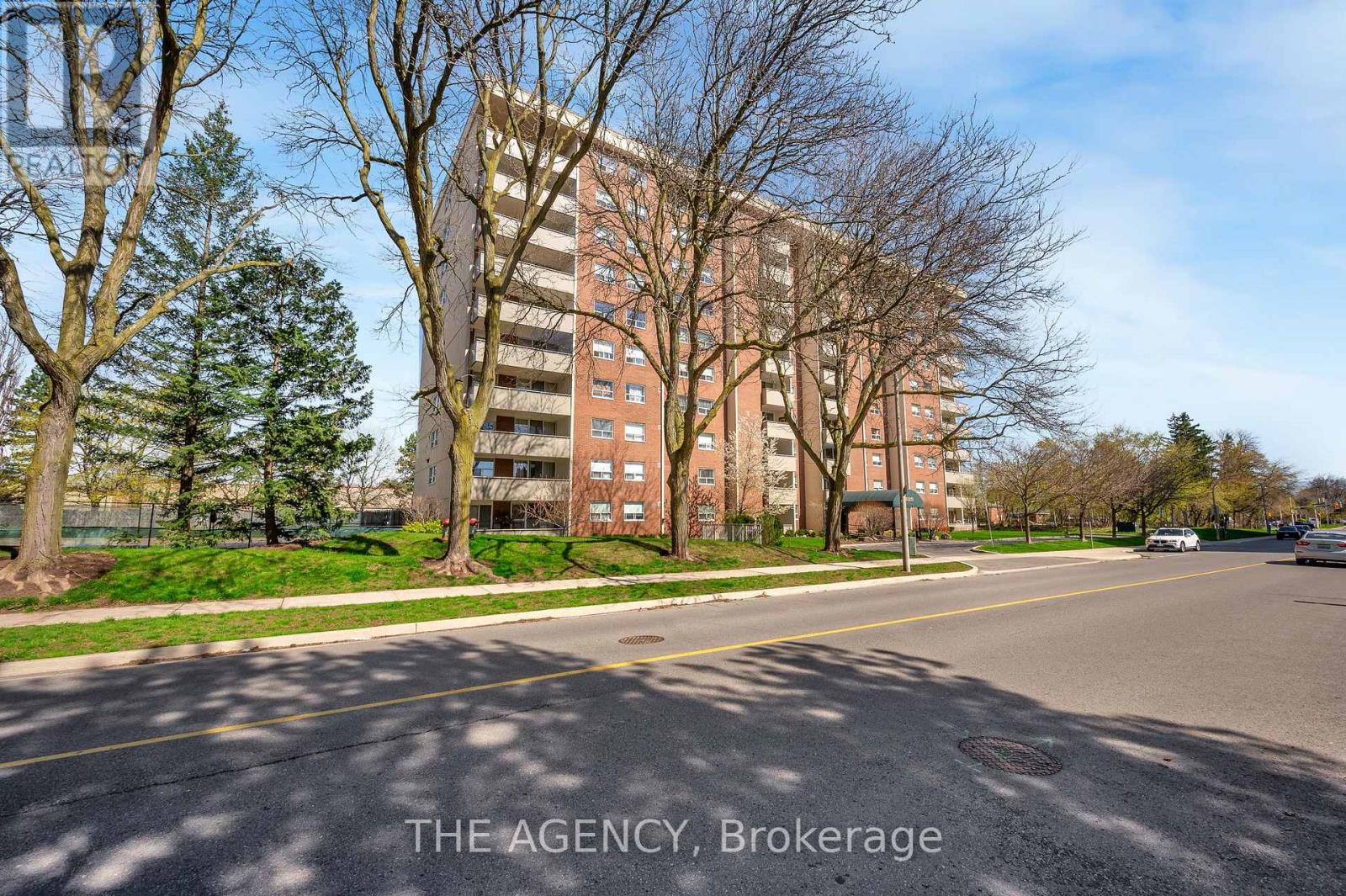#308 1425 GHENT AVENUE - 1
