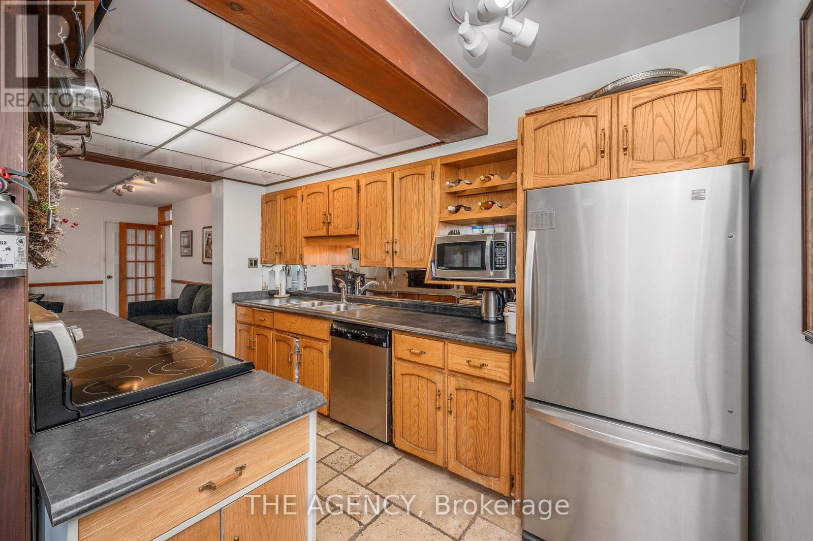 #308 1425 GHENT AVENUE - 10
